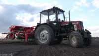 MTZ 82TS & Agro-Masz + Famarol