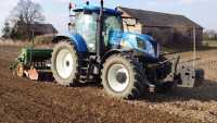 New Holland T6080 & Kuhn Amazone