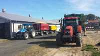 Zetor Forterra 11441 & NH TD 5040 & przyczepy