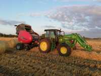 John Deere 6095Mc & Kverneland 6716