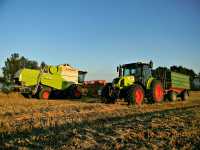 Claas Tucano 440 , Claas Arion 410 + Pronar T672/2