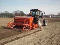 KUHN CD300+Integra GII