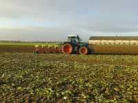 Fendt 410& Kverneland EM 100