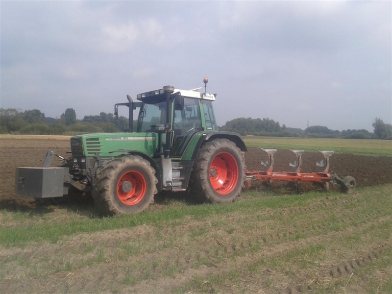 Fendt 311 & kverneland EG85