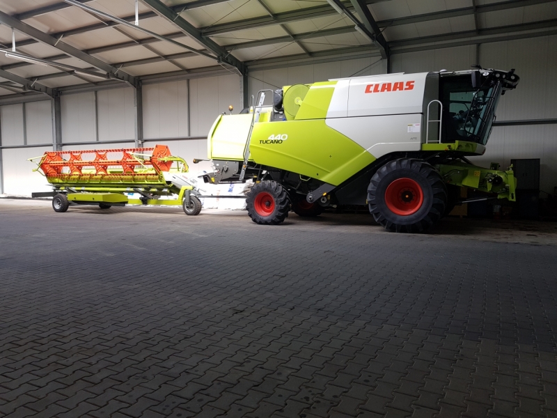 Claas Tuczno 440