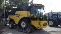 New Holland Cr 10.90