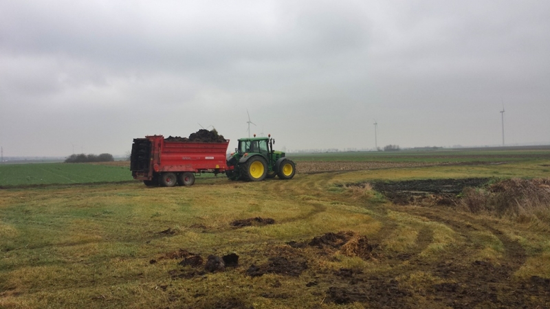 John Deere 6330