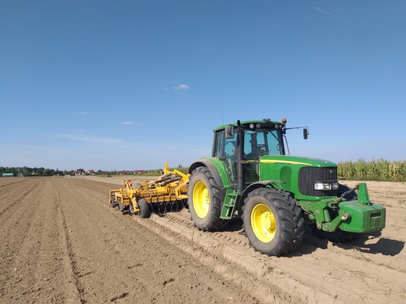 John Deere 6920& Staltech