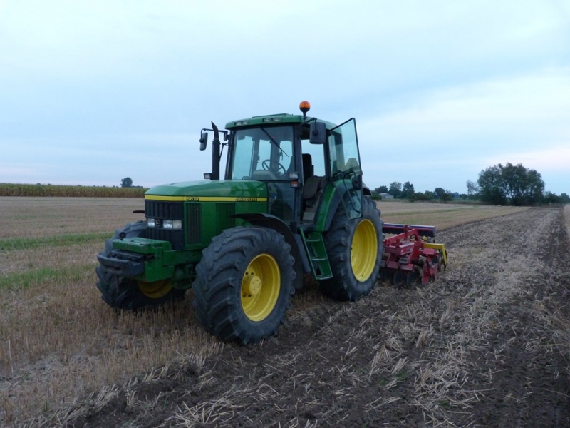 John Deere 6810 + Pottinger Terradisc 3000