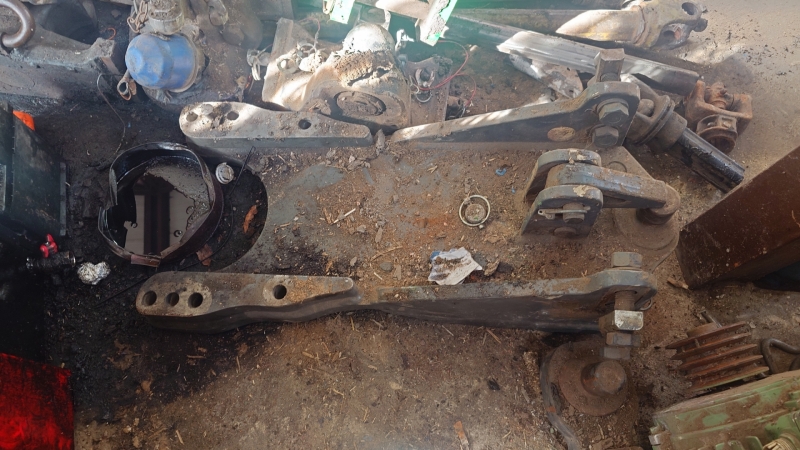 Płyta dolna zaczepowa Massey fergusson