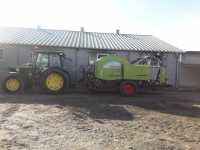 Claas Rollant 375 RC UNIWRAP