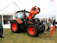 Kubota M7.171