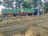 New Holland & Pronar