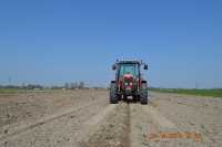 Massey Ferguson 5435 & Monosem NG4 Plus