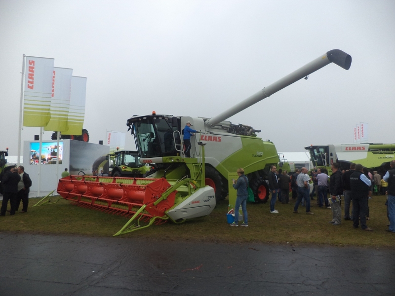 Claas Tucano 570