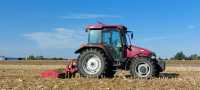 Case JX1090U i Omarv