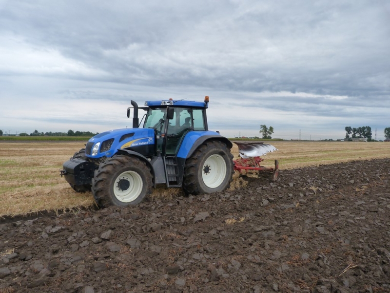 New Holland TVT190+ V&N S-950