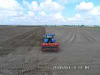 New Holland T6050RC + Unia Ares + Polonez