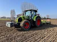 Claas Arion 650 + AgroLift DynamicPro