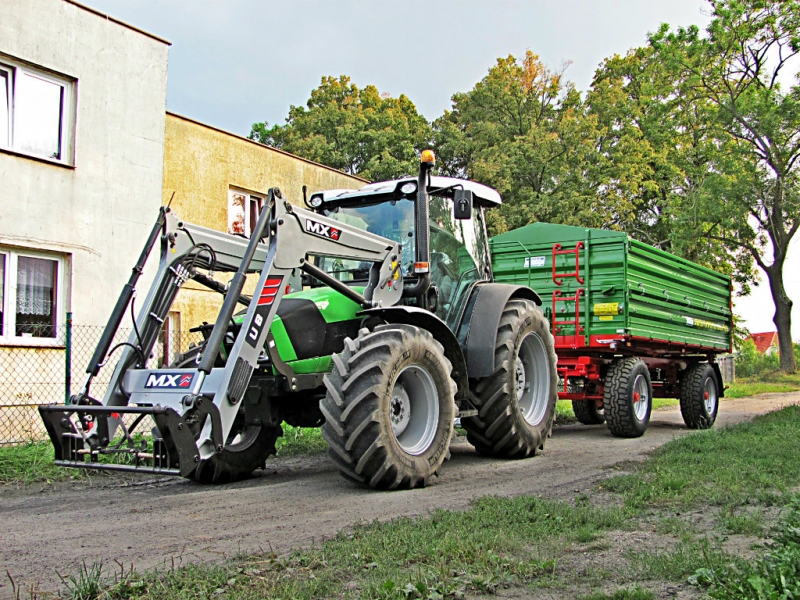 Deutz Fahr Agrofarm PL 420 + Pronar PT610