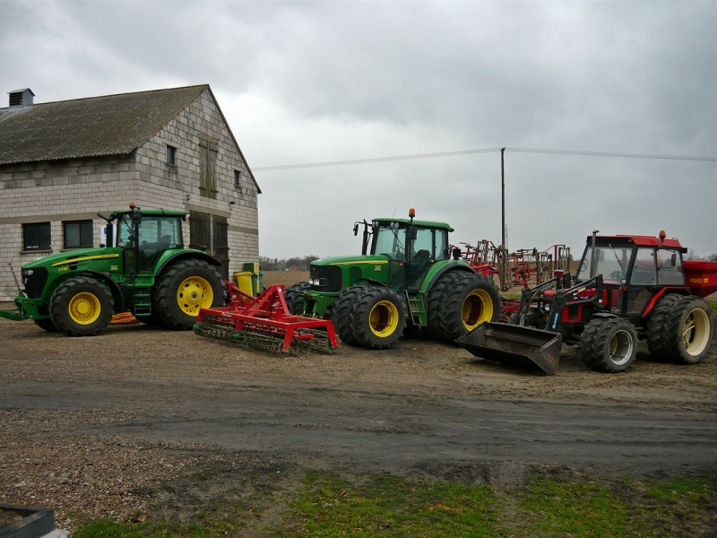John Deere 7730, John Deere 6620 + agregaty i 7745&ładowacz czołowy&rozsiewacz Kverneland