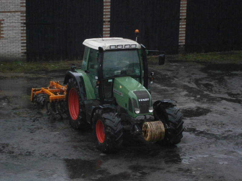 Fendt 411 + Kotte