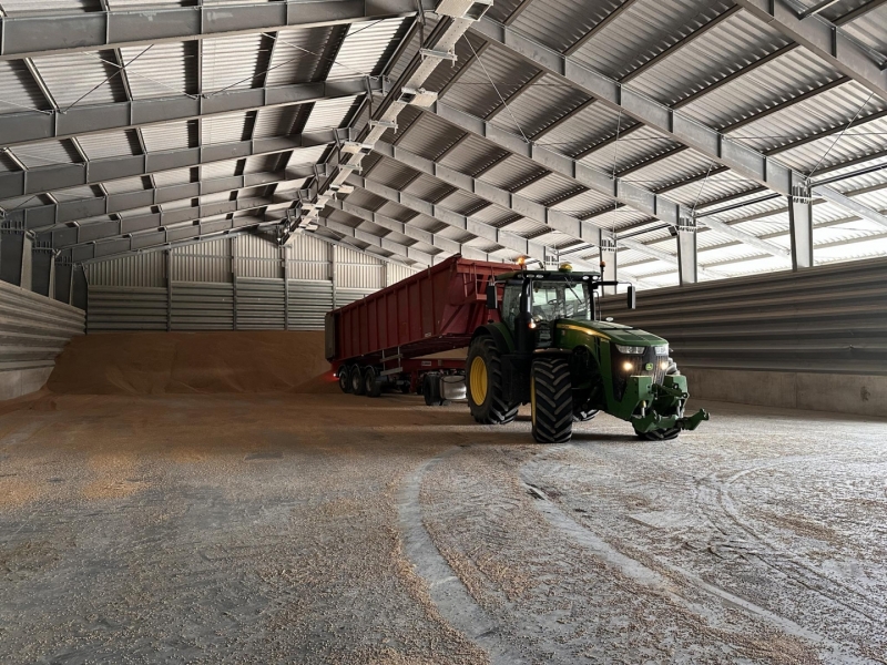 JD 8245R + patelnia
