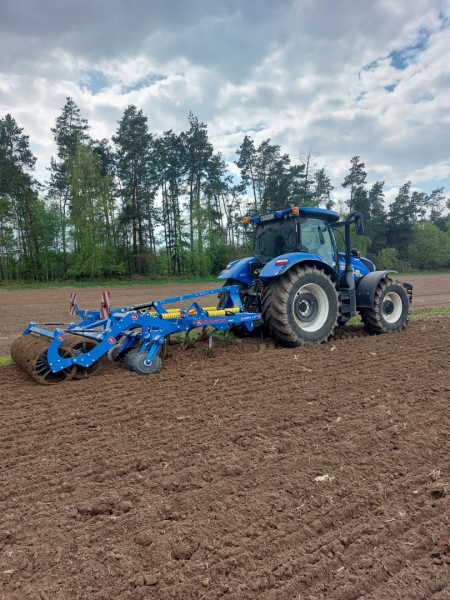 NH i Agrolift Dynamic Pro