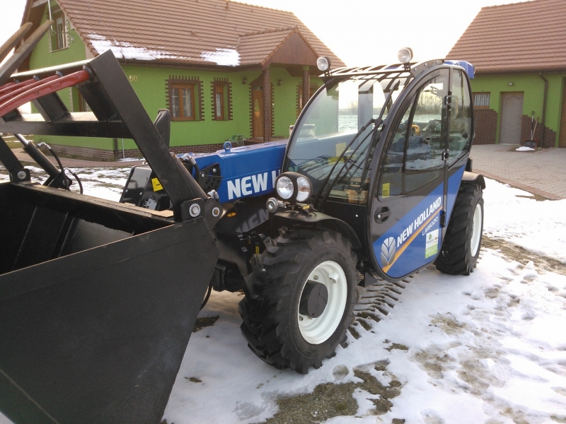 New Holland LM5020