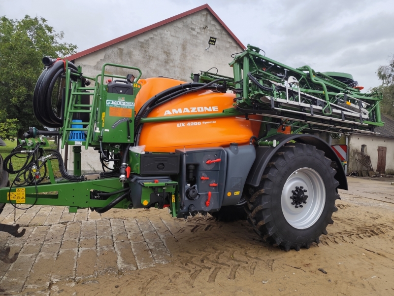 Amazone UX4200