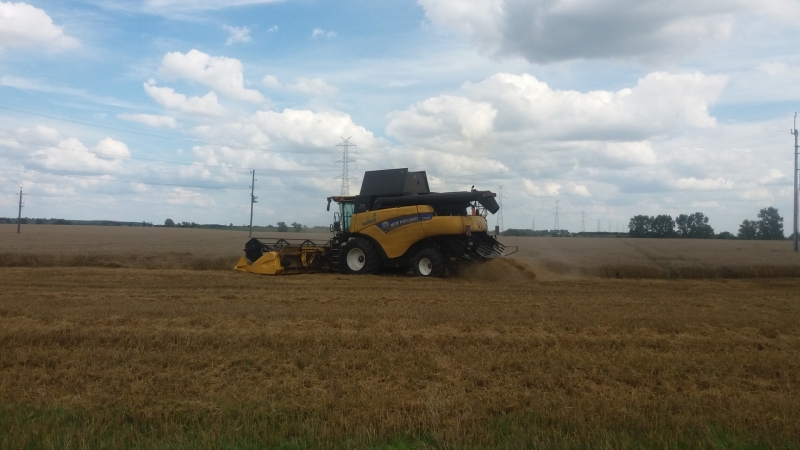 New Holland CR 8.80