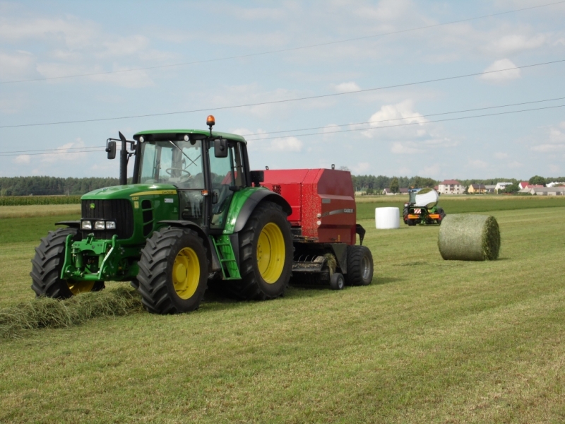 John Deere 6630 + Case IH RB 344 R