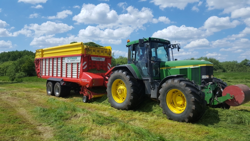 John Deere 7710 & Pottinger Europrofi 5510 Combiline