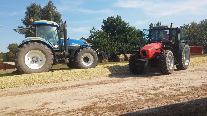 New Holland T7030 & Same Explorer3 85