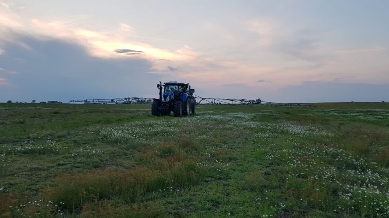 New Holland T6080 i Blanchard Grand Large 4500