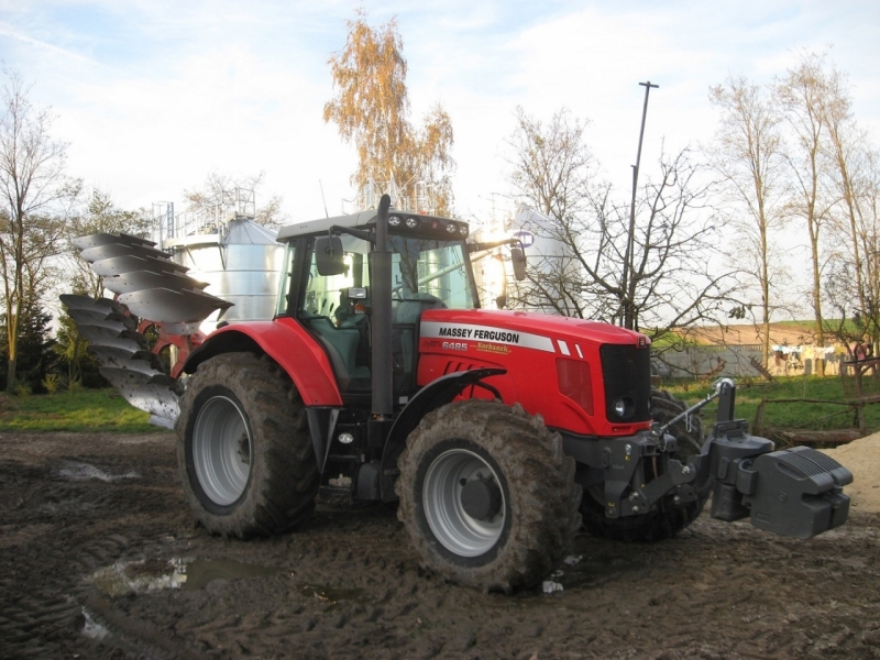 Massey Ferguson 6485 + G&B RB 47