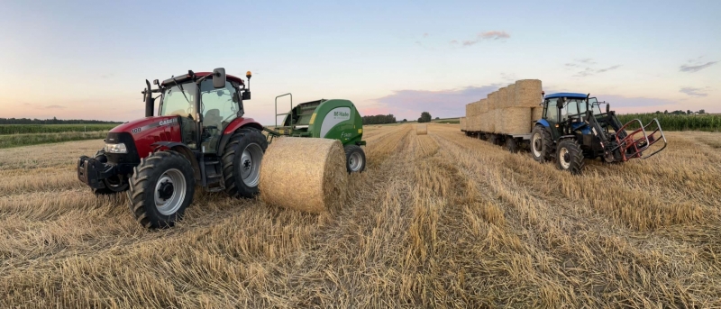 Case Maxxum 100 & McHale F5400C New Holland TD80D & Lawety