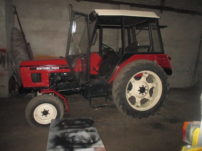 Zetor 7011