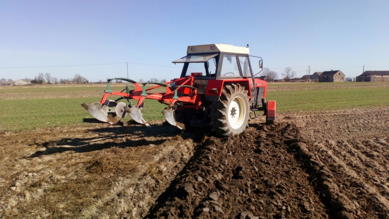 Zetor 8011 kverneland