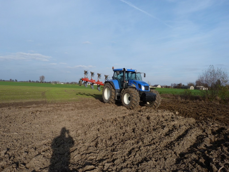 New Holland TVT 190+V&N