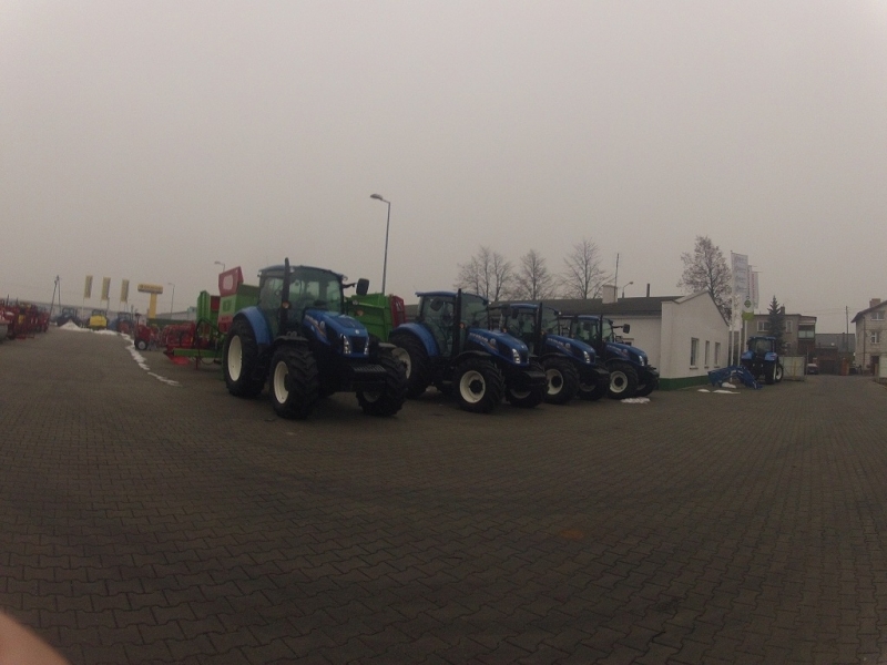 New Holland'y T5
