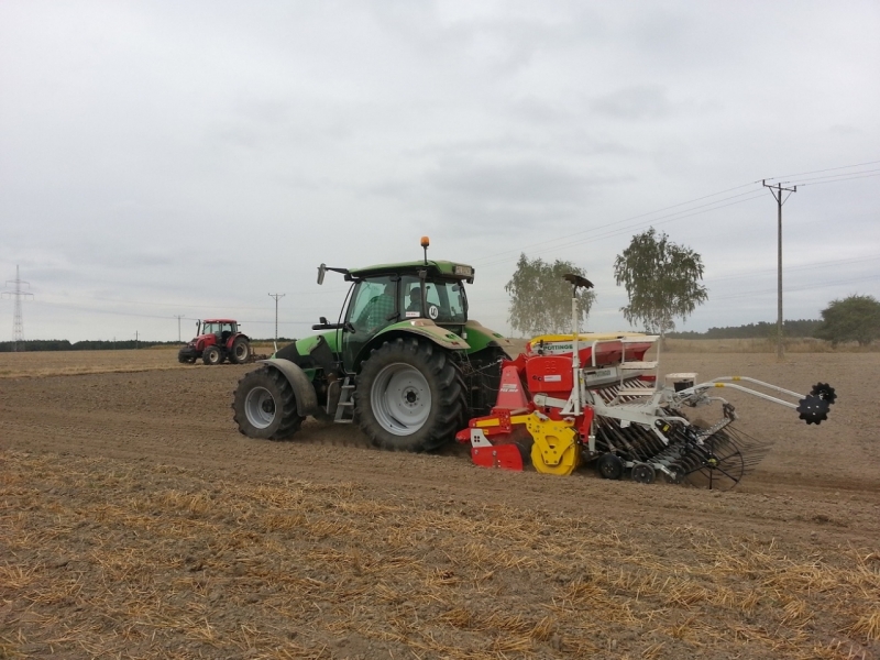 Deutz Fahr K110 + Pottinger Fox 300D + Vitasem 302A