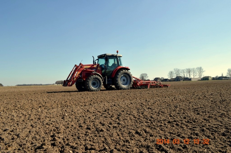 Massey Ferguson 5435 & Unia Kombi