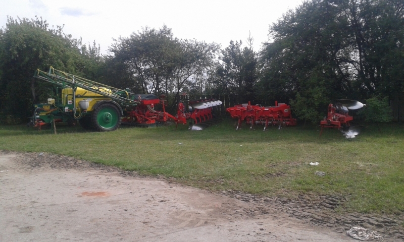 3x V&N, Maschio, Pilmet