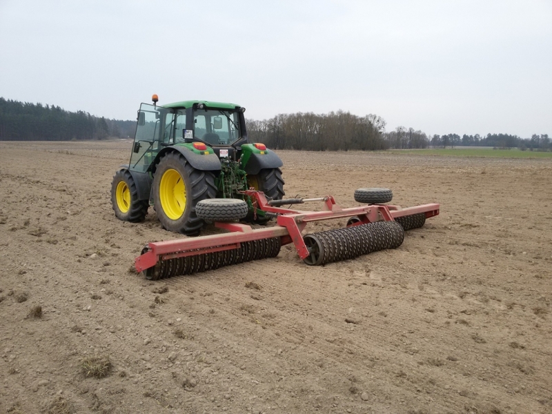 JD 6330 jacek