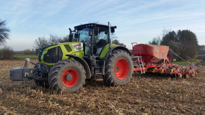 Axion 850