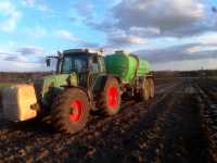 Fendt 712 Vario & Bauer 18500l