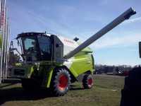 Claas Tucano 320