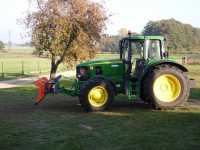 John Deere 6630