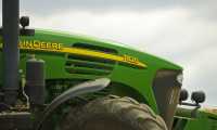 John Deere 7820